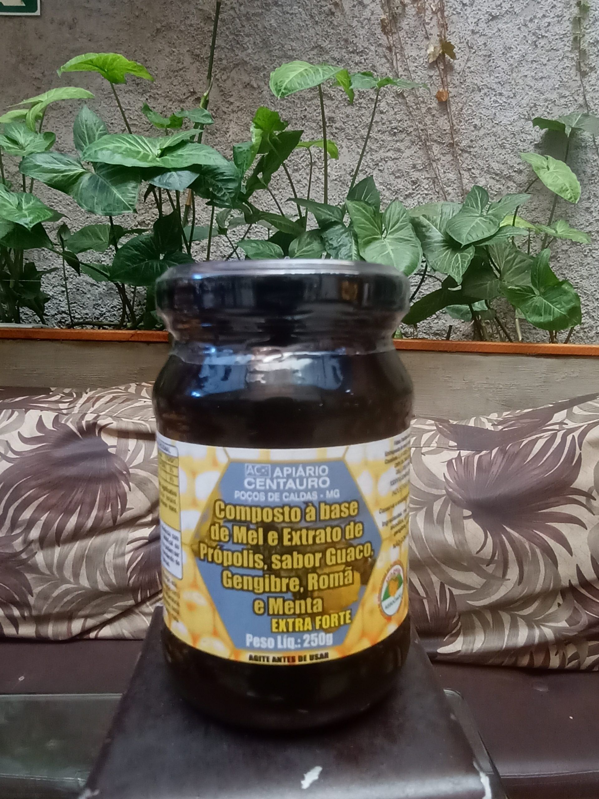 Mel Extra Forte com Própolis e Ingredientes Naturais - Imagem 3